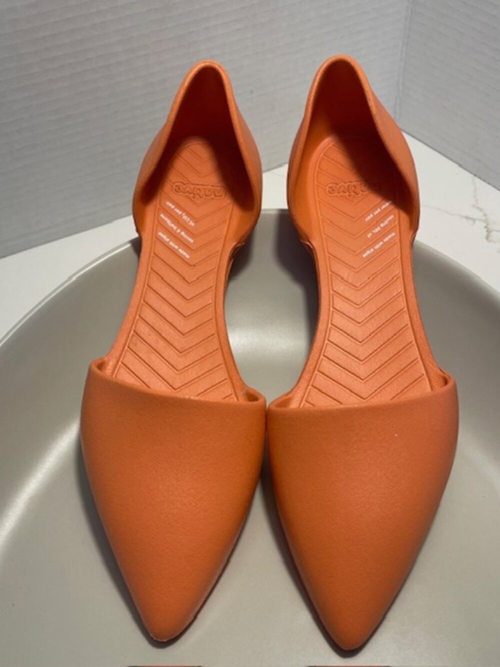 NATIVE Audrey D'orsay orange jelly-style rubber flat slip ons, size 8M.